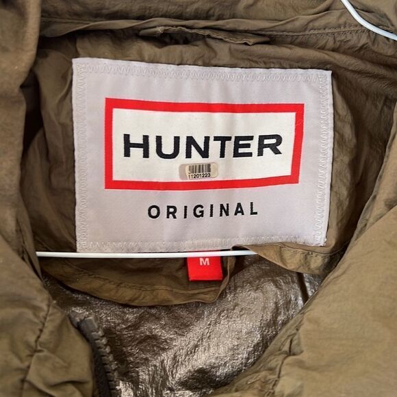 Hunter Ultra Lightweight Windbreaker *damaged* - Picture 4 of 9